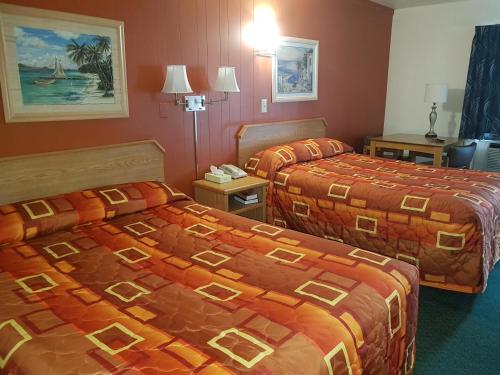 Queen Room with Two Queen Beds