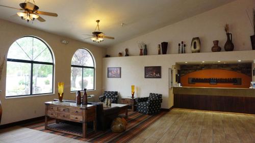 Lobby, Best Western Grande River Inn and Suites in Clifton (CO)