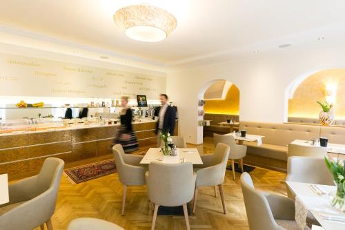 Ēdiens un dzērieni, Stadthotel zur goldenen Krone in Puch Bei Weiz