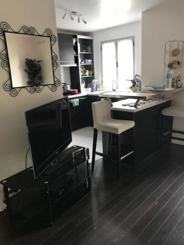 Chambre d'Hôtes Proche de Disneyland et Pas Loin de Paris (Chambre d'Hotes Proche de Disneyland et Pas Loin de Paris) in Bussy-Saint-Georges