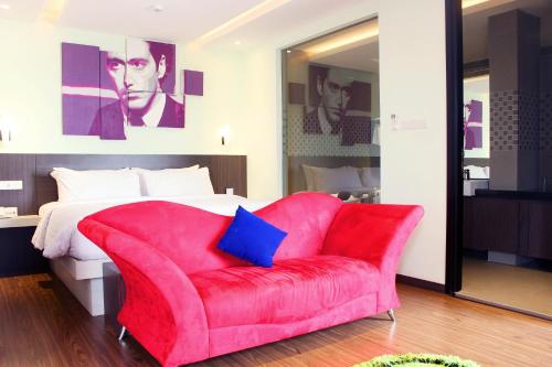 room detail thumbnail 0