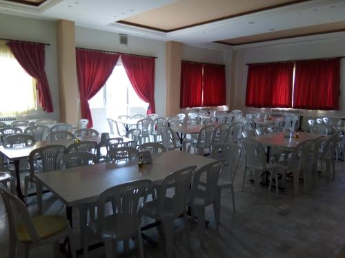 Ресторан, Palace Hotel in Бчарре