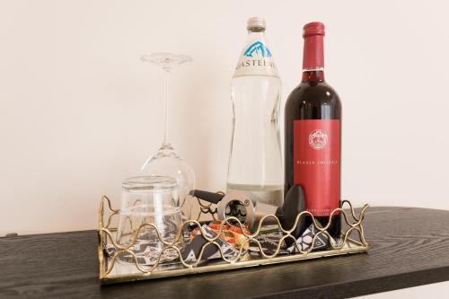 Mar Suite Apartments - Center - image 3