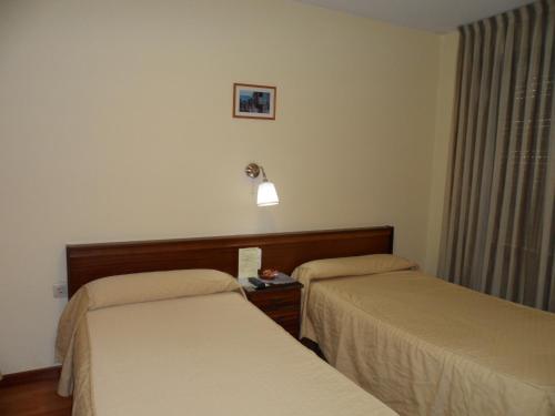 Hostal Coruña - image 9