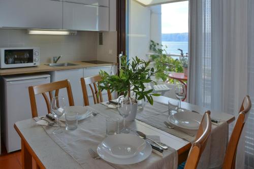  Apartments Miki in Donja Klada