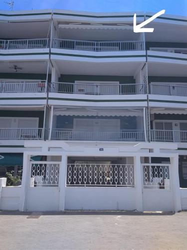  Beach Front Apartment in Peraia