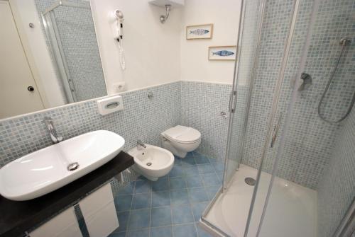 Hotel Antares - image 9