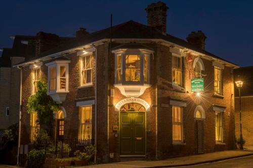 B&B Lymington - Britannia House - Bed and Breakfast Lymington