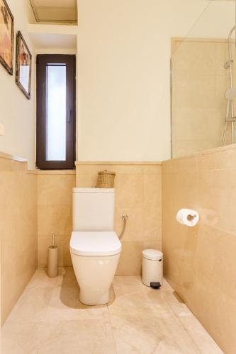 Superior Apartment image 10