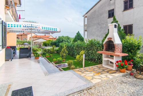 Apartment Stela - main image