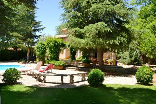 Chalet rural en La Mancha con jardin y piscina privados