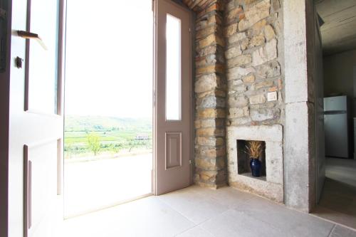 Фойє, Vila Flora in Анкаран