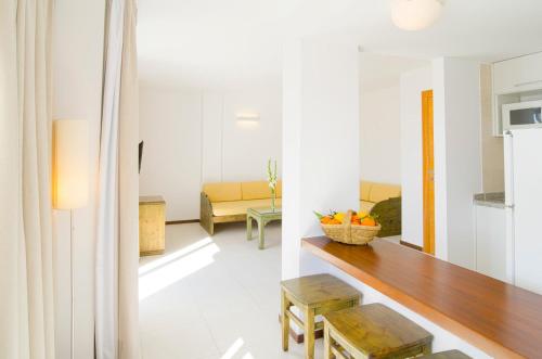 Apartamentos Bon Lloc - image 3