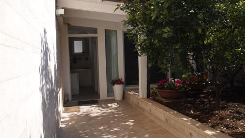  Green House, Ferienwohnung in Bari