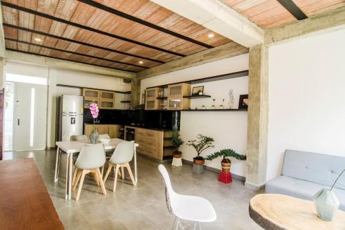 Cali Moonshine Boutique Hostal 3-Star Hotel amenity