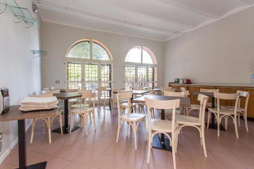 Étterem, Student's Hostel Estense in Ferrara