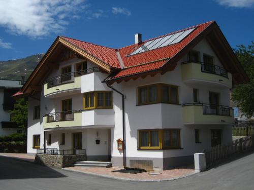 Apart Bergkristall - Apartment - Serfaus