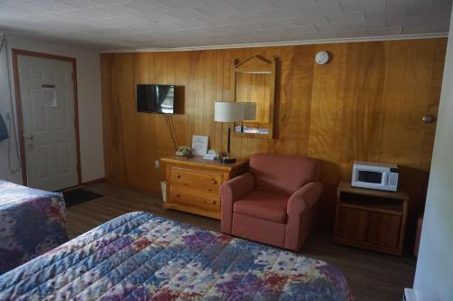 Northern Peaks Motor Inn