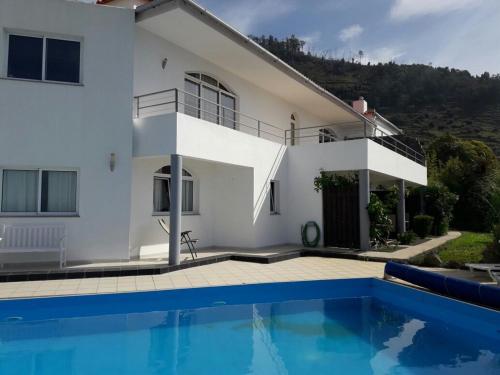  Casa Bougainvilha Owners Flat in Arco da Calheta