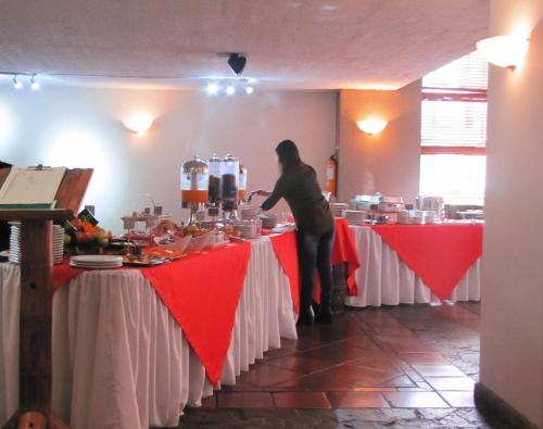 Food and beverages, Armenia Hotel in Armenia