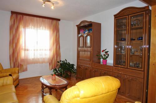  Apartman Matea, Pension in Kaštela bei Lećevica