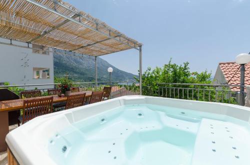House Jasna - image 10