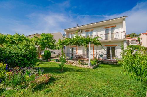 Apartments Joka - image 13