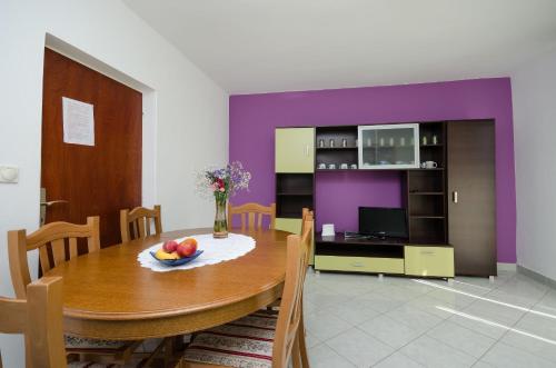 Apartments Joka - image 4