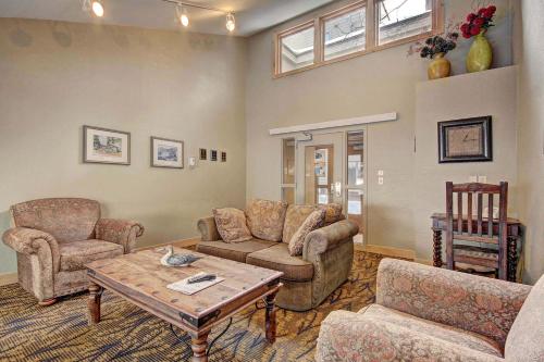 1710 the Willows Condo - image 7