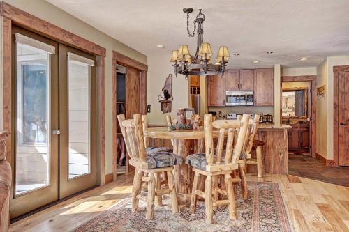1710 the Willows Condo - image 8