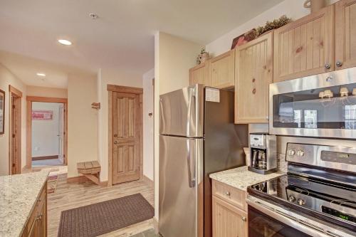 8854 The Springs Condo - main image