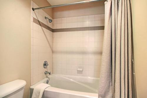 8854 The Springs Condo - image 4