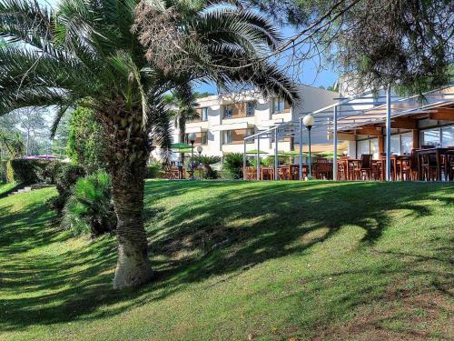 Novotel Antibes Sophia Antipolis - Hotel - Valbonne