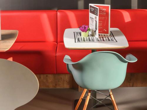 ibis Charleroi Airport Brussels South - image 4