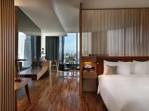 Photo 10 SO BANGKOK - SHA Extra Plus