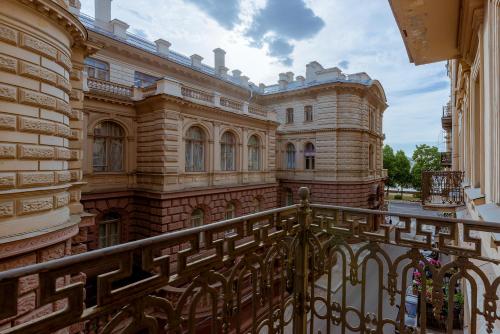 GorodRek near Hermitage 4 room - main image