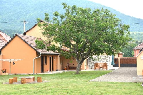  Panorama Vendégház / Guesthouse in Felsőtárkány