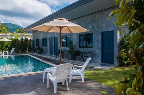 Ongsa House – Bang Tao Bay, WY