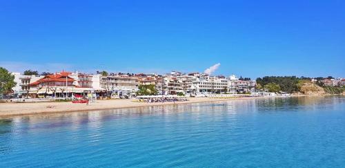 Deluxe Lilian Deluxe Lilian