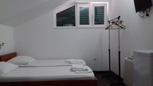 Guest House Babić - image 2