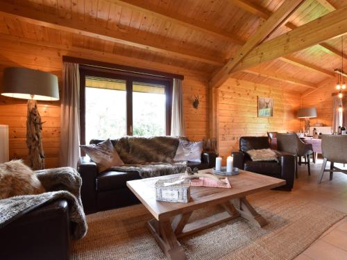 Splendid Chalet in Durbuy with Garden