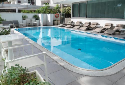 Club House Hotel - image 10