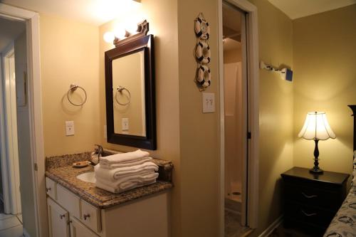 Harbor House B2 Condo - image 2