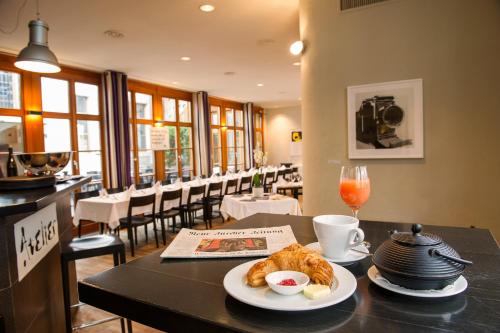 Gast - und Kulturhaus Der Teufelhof Basel - image 5