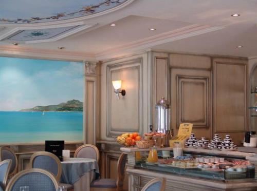 Restaurant, Hotel Le Rocher in Calvi
