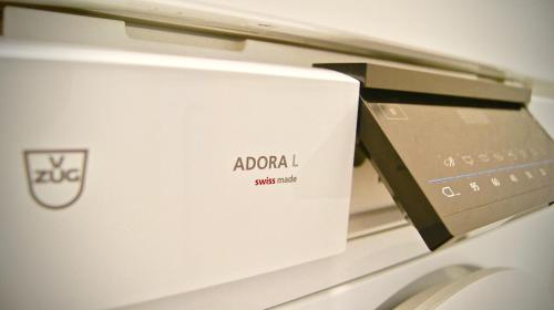 In Swiss Home - Barfüsserplatz BAR street Apartment - main image