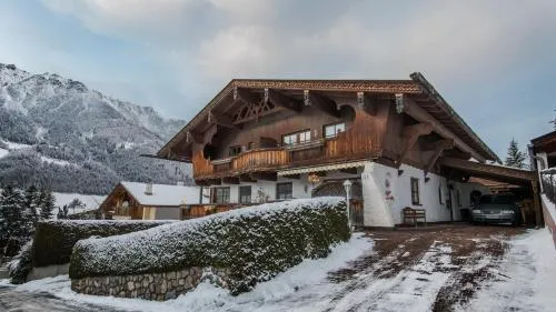 Aparthaus Bergführer Harald Gleirscher in Neustift im Stubaital, Österreich