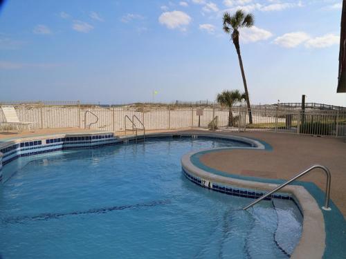 Southern Sands 102 Condo - image 2