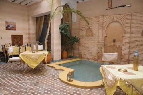 Riad Schanez