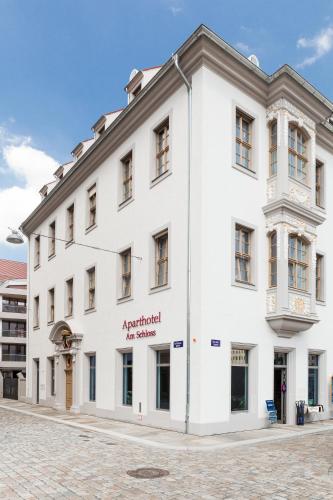 Aparthotel Am Schloss - image 9
